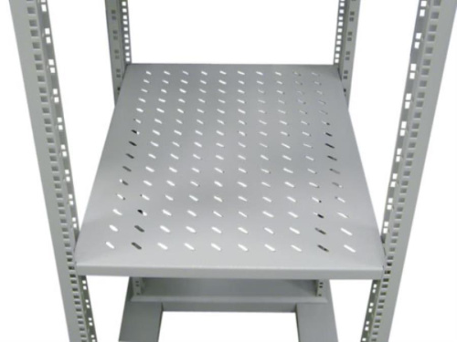 картинка Полка для стоек гл. 800-980 (440x770) серая, с фронтальными направляющими, без крепежа, "P" от магазина Интерком-НН