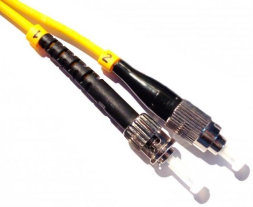 картинка Патч-корд оптический (optic patch cord) FC/UPC-ST/UPC SM 9/125 одномодовый (simplex) 1 метр от магазина Интерком-НН фото 2