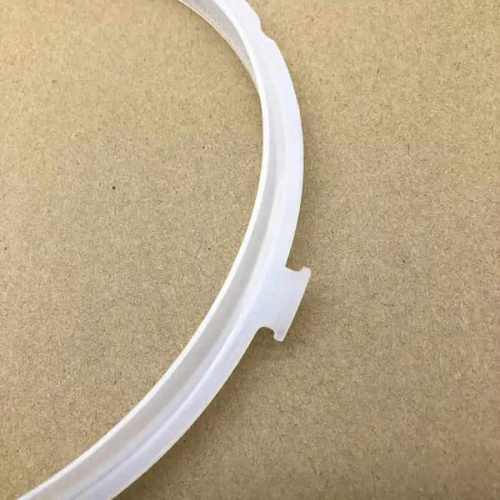 картинка Уплотнитель крышки силиконовый 4 фиксатора для мультиварки-скороварки 5/6л от магазина Интерком-НН фото 2