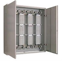 картинка WT-1075G Шкаф распределительный для 120 плинтов тип KRONE 1200пар от магазина Интерком-НН