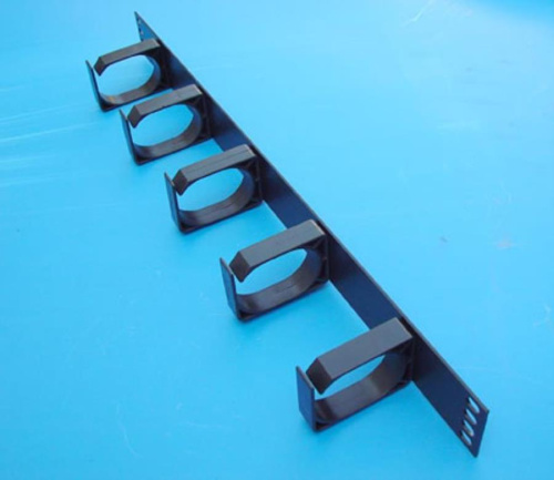 картинка Органайзер кабельный 19", 1U, металлический, 5 пластиковых колец, cерый от магазина Интерком-НН фото 2