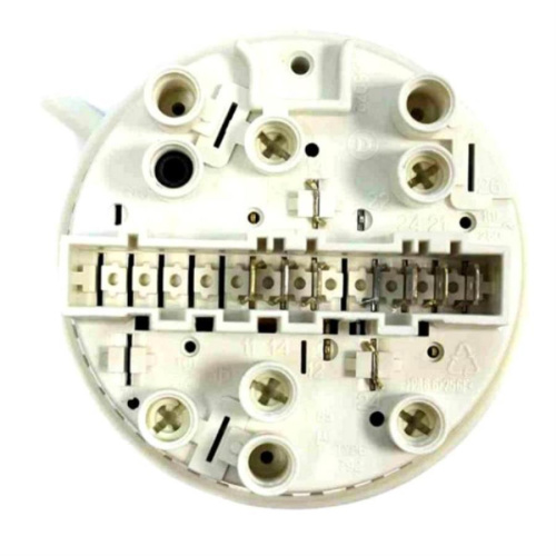 картинка Датчик уровня воды (прессостат) 132364840 для стиральной машины Electrolux, Zanussi от магазина Интерком-НН фото 3