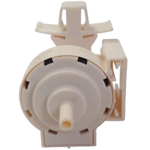 изображение Selong 17438100001348 (SW-8) датчик уровня воды (прессостат) DC5V для стиральной машины Hansa, Midea магазин Компании Интерком-НН картинка Selong 17438100001348 (SW-8) датчик уровня воды (прессостат) DC5V для стиральной машины Hansa, Midea от магазина Интерком-НН