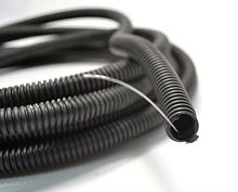 картинка Труба ПНД гофрированная d16, с зондом, цвет: черная (бухта 100м) от магазина Интерком-НН