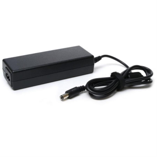 картинка Pitatel AD-108 Блок питания 15V 5A (6.3x3.0) для ноутбуков Toshiba  PA3378U, PA3378E-1ACA от магазина Интерком-НН